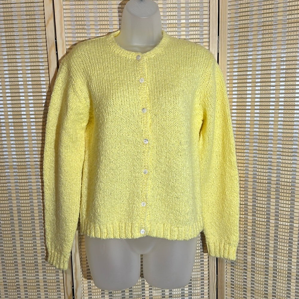 Robert Scott Ltd Vintage Bright Daffodil Yellow Loose Knit Cardigan Sweater 38